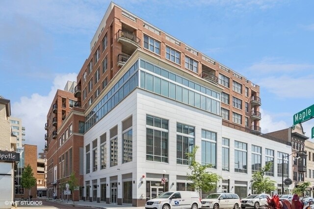Foto principal - 1124 Lake St