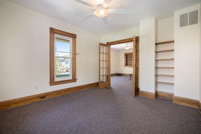 Foto del edificio - 529 S Ashley St