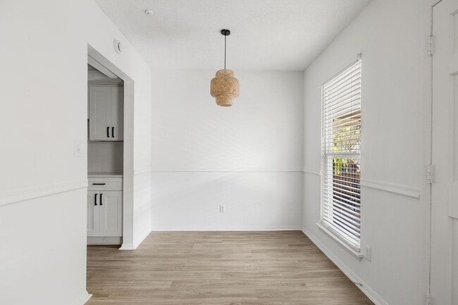 Interior Photo - The Riverview