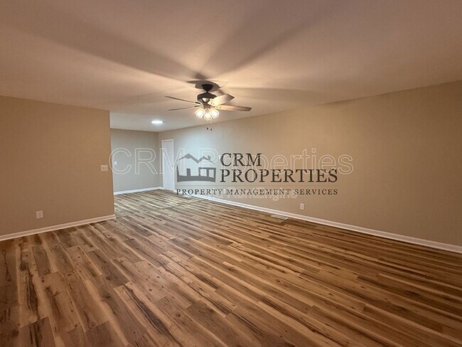 Foto del edificio - 5702 Mendota Dr