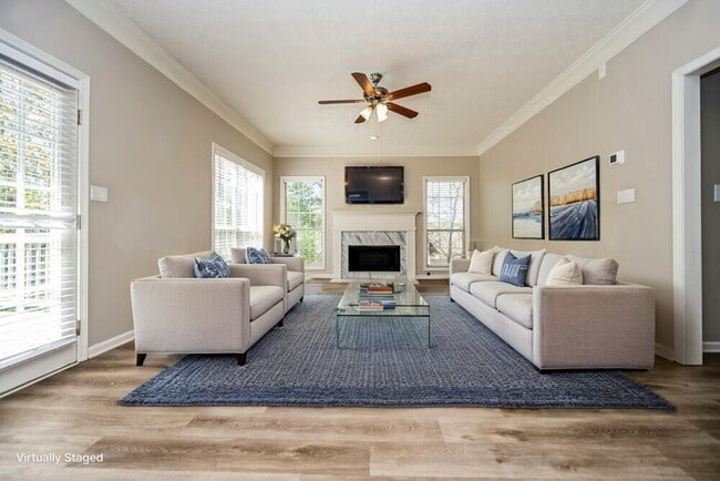 Building Photo - 135 Stratmore Pl