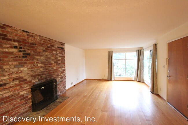 Building Photo - 2 br, 1 bath House - 1717 La Loma Avenue