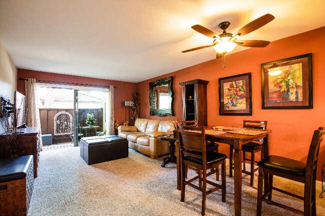 Building Photo - 3135 Chateau Way