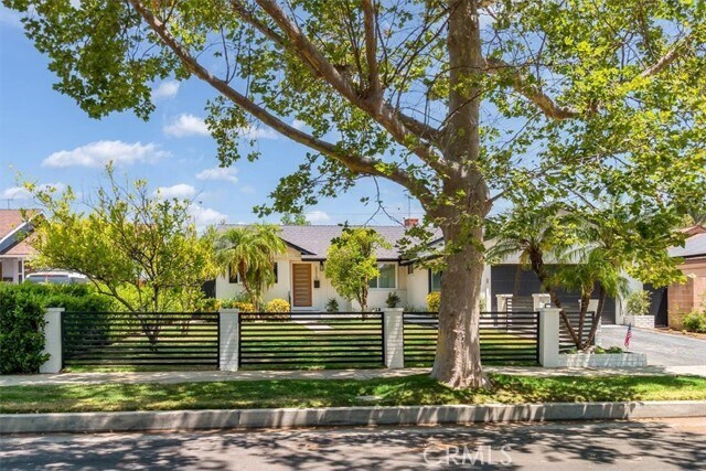 Foto principal - 23215 Welby Way