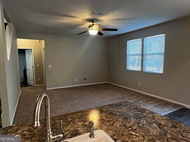 Building Photo - 214 Brooklet Cir