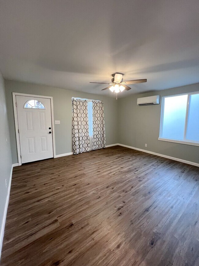 Foto del edificio - Move-In Special Available! Cozy 3-Bedroom,...