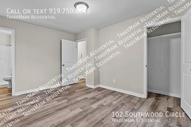 Building Photo - 102 Southwood Cir