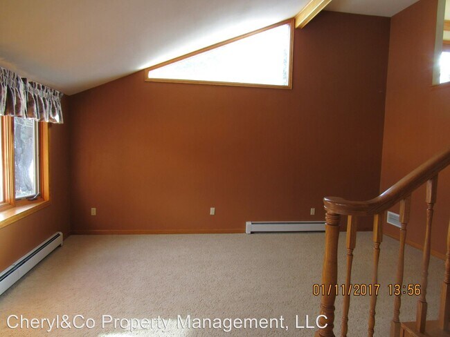 Building Photo - 3 br, 2.5 bath House - 12 Sunrise Court