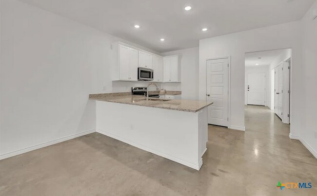 Foto del edificio - 1210 Concord Dr