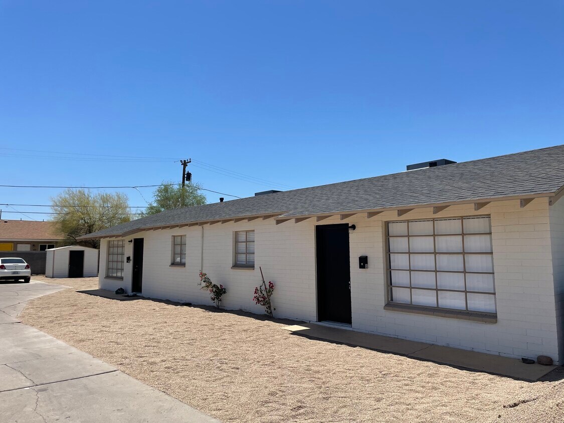 2219 E Portland St, Phoenix, AZ 85006 Townhome Rentals in Phoenix AZ