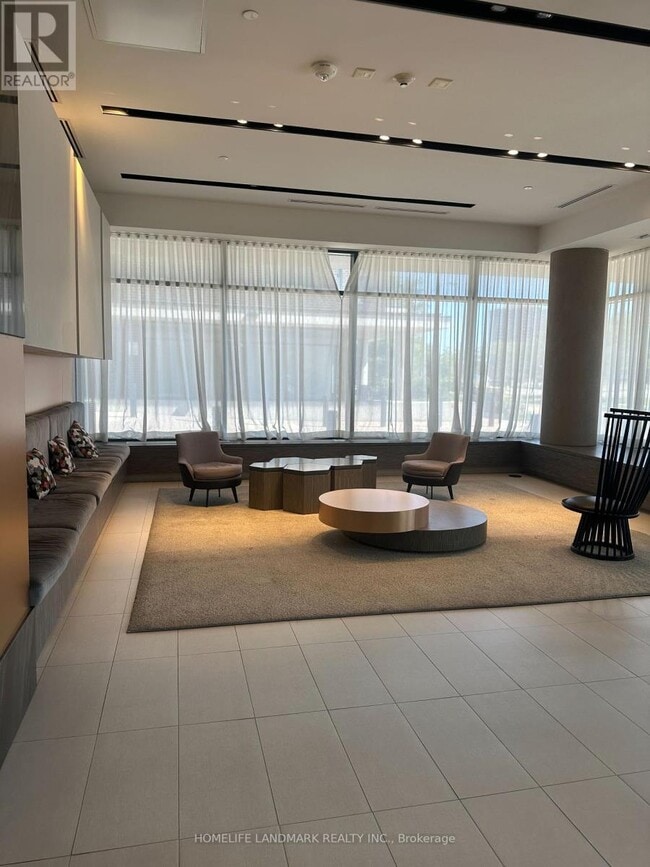 Building Photo - 128-128 Fairview Mall Dr