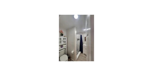 Building Photo - 440 Maddock St