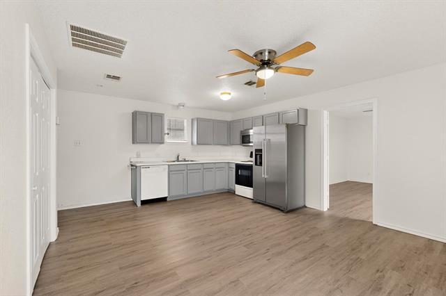 Foto del edificio - 150 Lobo Ln