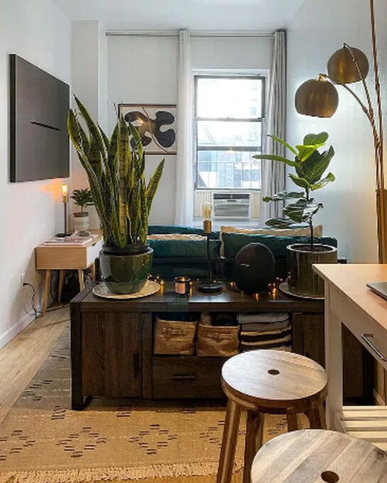 Foto del edificio - 317 E Houston St