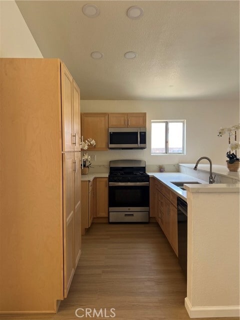 Building Photo - 10966 Willow Ln