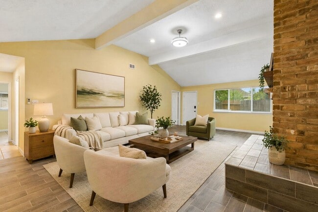 Foto del edificio - 2747 Sicklepod Dr