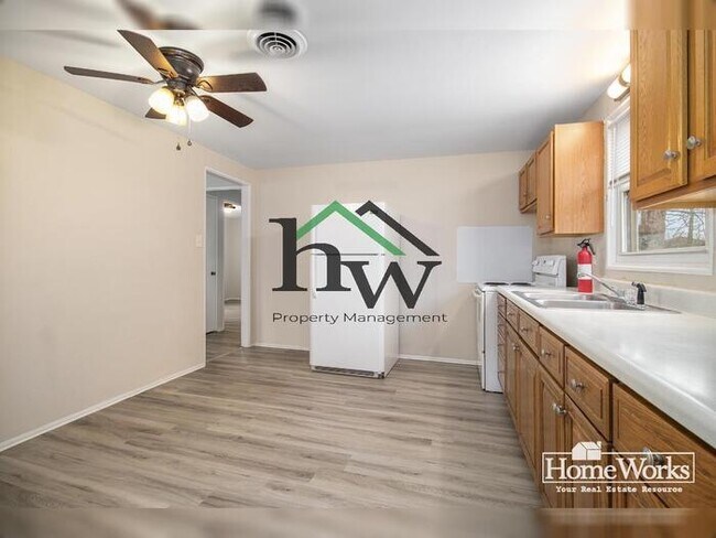 Foto del edificio - 3410 Woldhaven Dr