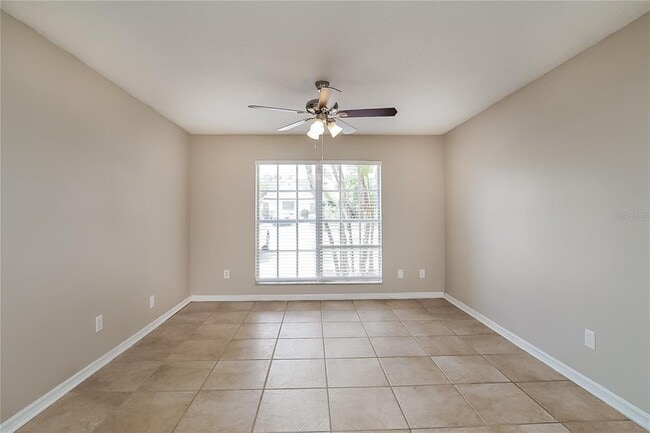 Building Photo - 1000 McCully Ct