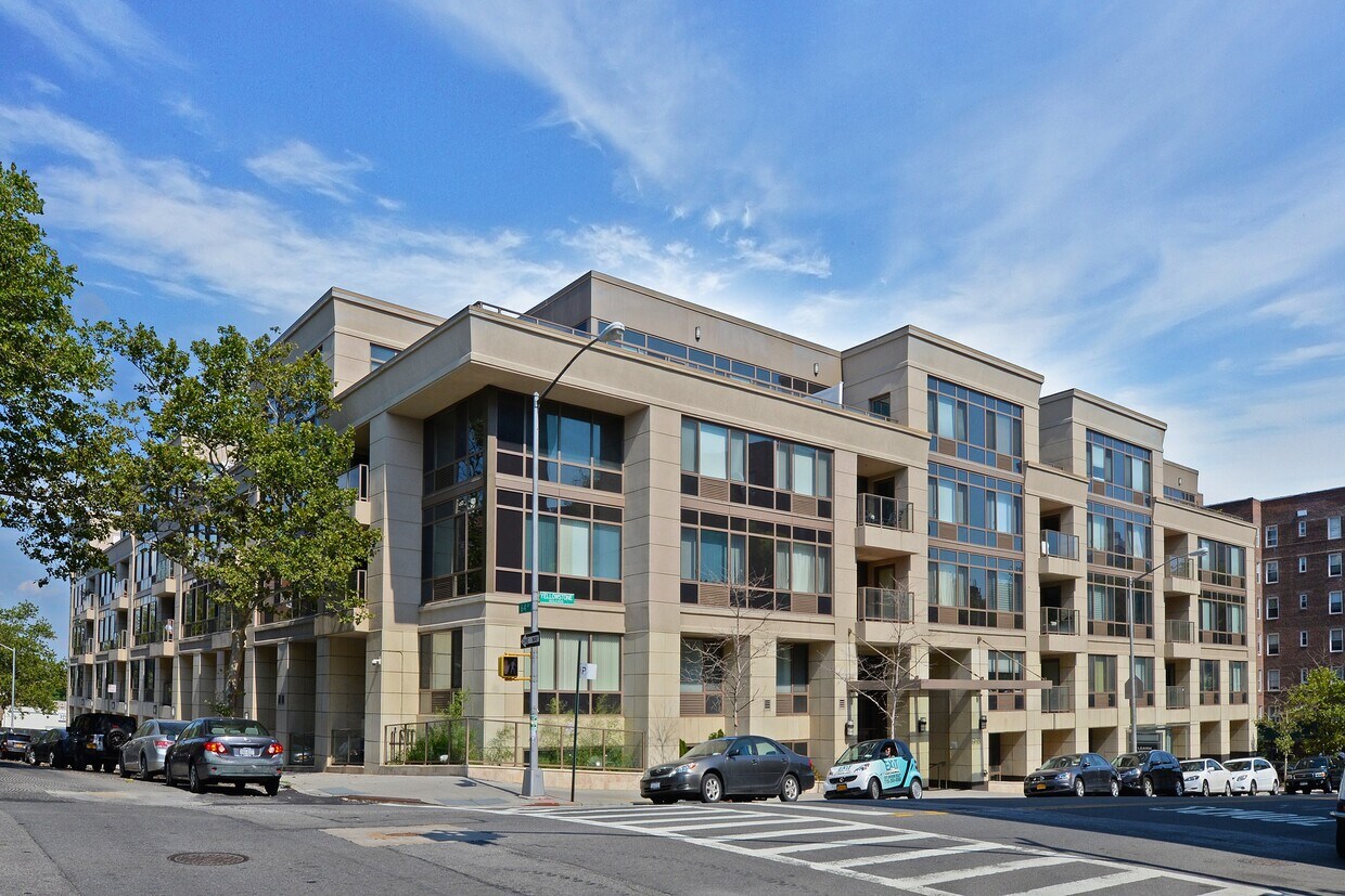 6405 Yellowstone Blvd Unit 314, Queens, NY 11375 Condo for Rent in