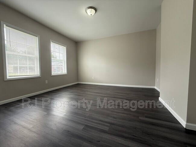 Foto del edificio - 1661 Patton St
