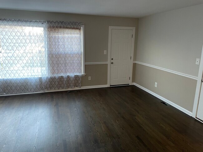 Foto del edificio - 7816 W North Ave