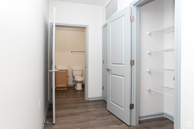 1BR, 1BA - 600 SF - Hall Closet - The Friary