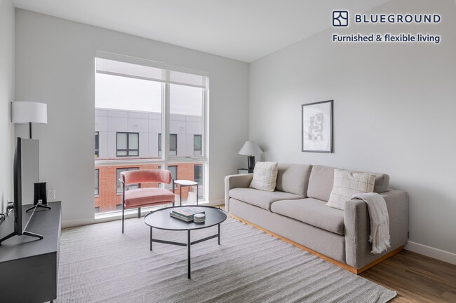 Building Photo - 50 Rogers St