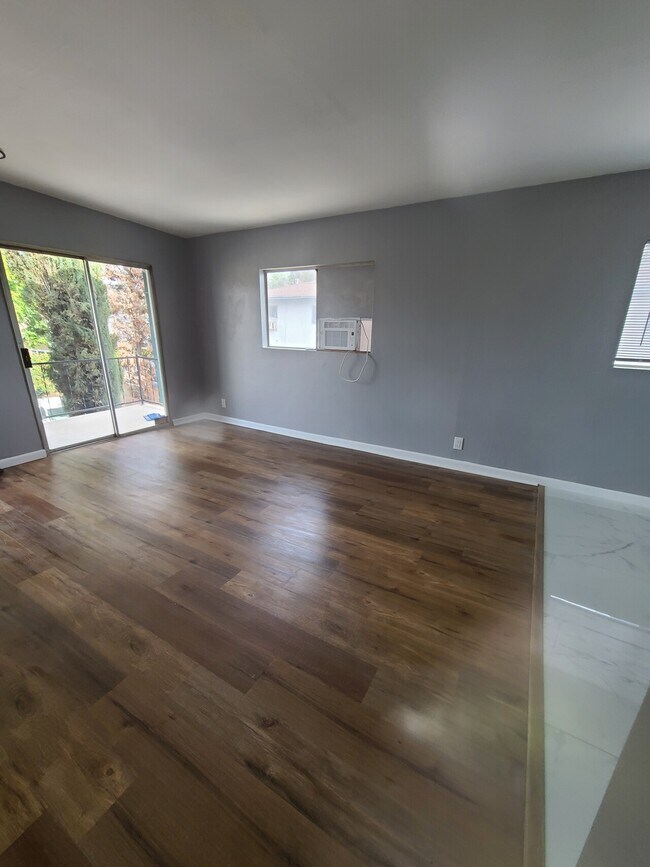 Foto del edificio - 4033 5th St