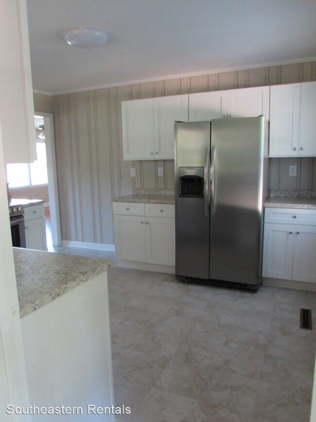 Building Photo - 3 br, 1 bath House - 57 Westwood
