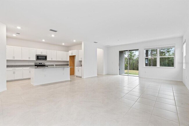 Foto del edificio - 3406 Sanctuary Dr