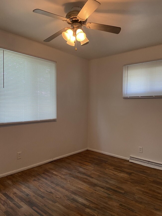 Photo - 1217 W Bradley Ave (Champaign, IL) House