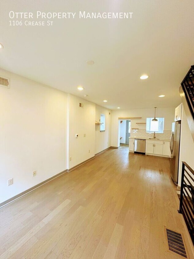 Foto principal - 1106 Crease St