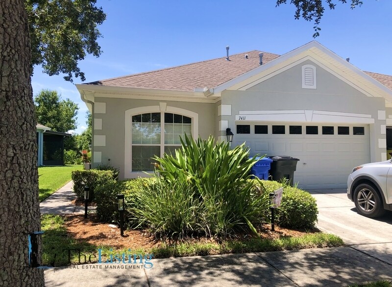 Foto principal - 7411 Surrey Wood Ln