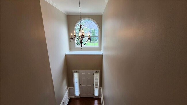 Building Photo - 7662 Forest Glen Way