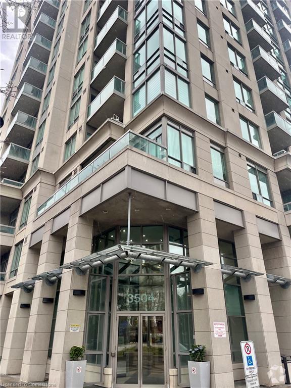 Building Photo - 3504 Hurontario St