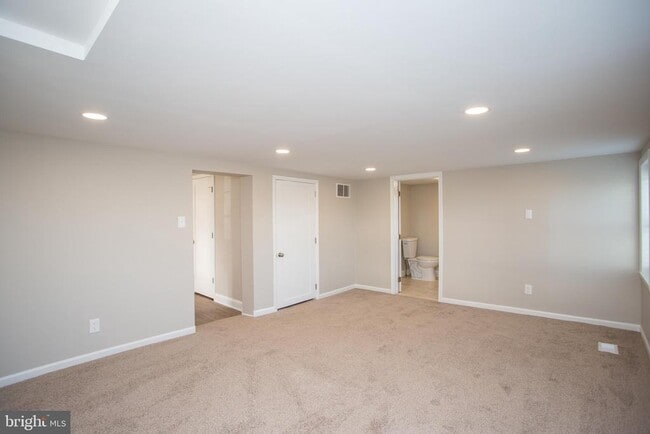 Building Photo - 4220 Bethlehem Pike