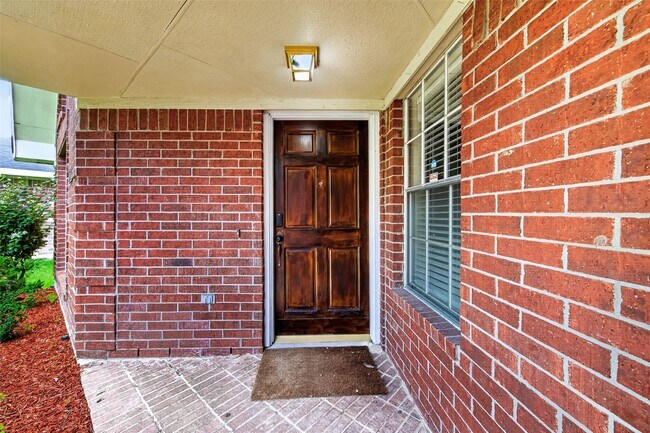 Foto del edificio - 16514 Camino Del Sol Dr