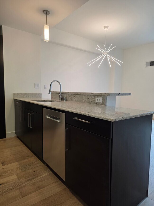 Foto del edificio - Elevated Living, Detached Vibes: Your Hayes Valley Sanctuary