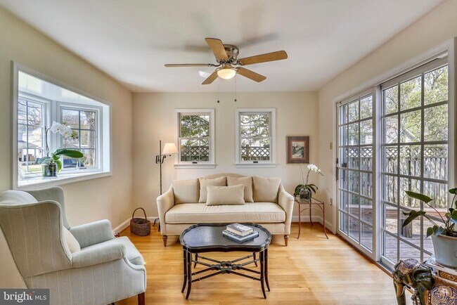 Foto del edificio - 5009 Malden Dr