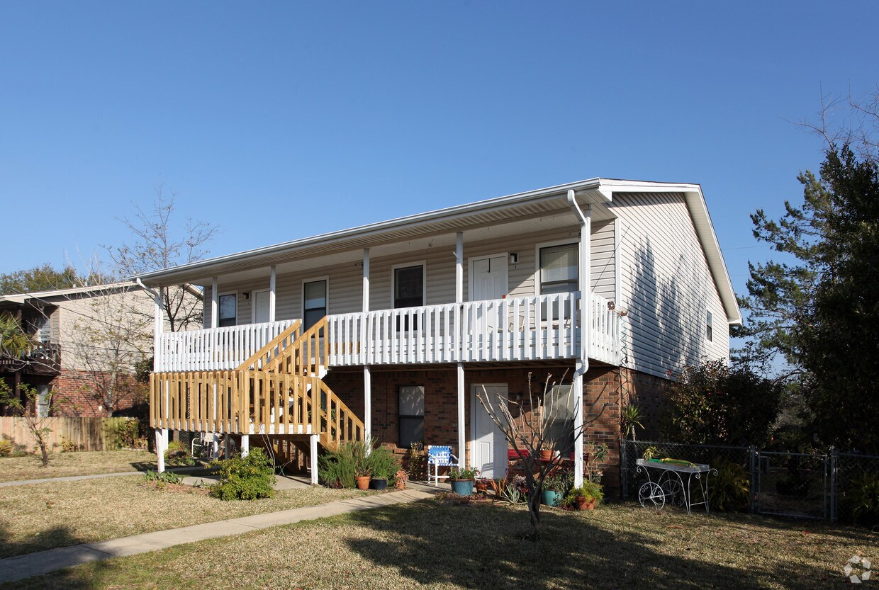 Building Photo - 3238 Gulf Breeze Pky