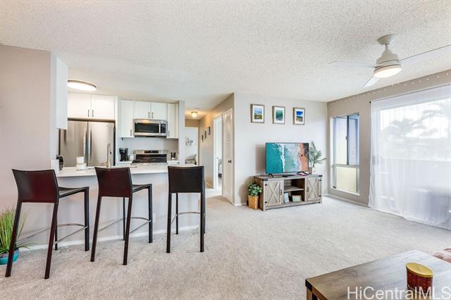 Building Photo - 91-249-249 Hanapouli Cir