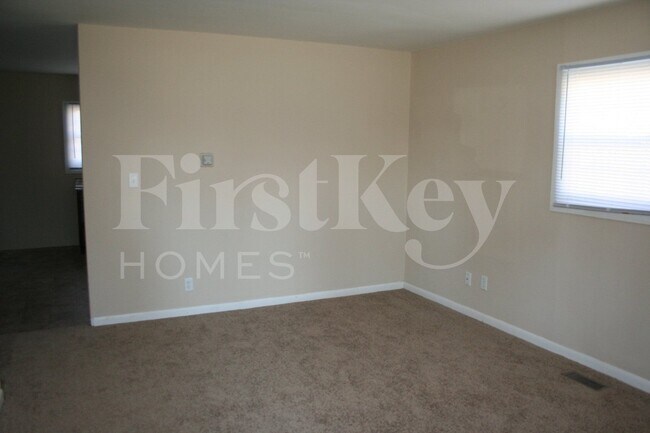 Foto del edificio - 9538 E 39th St