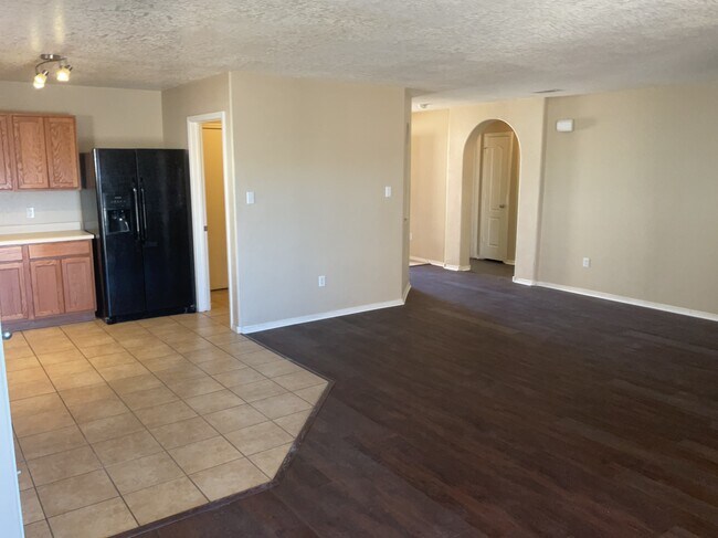 Foto del edificio - 3753 Havasu Falls St NE