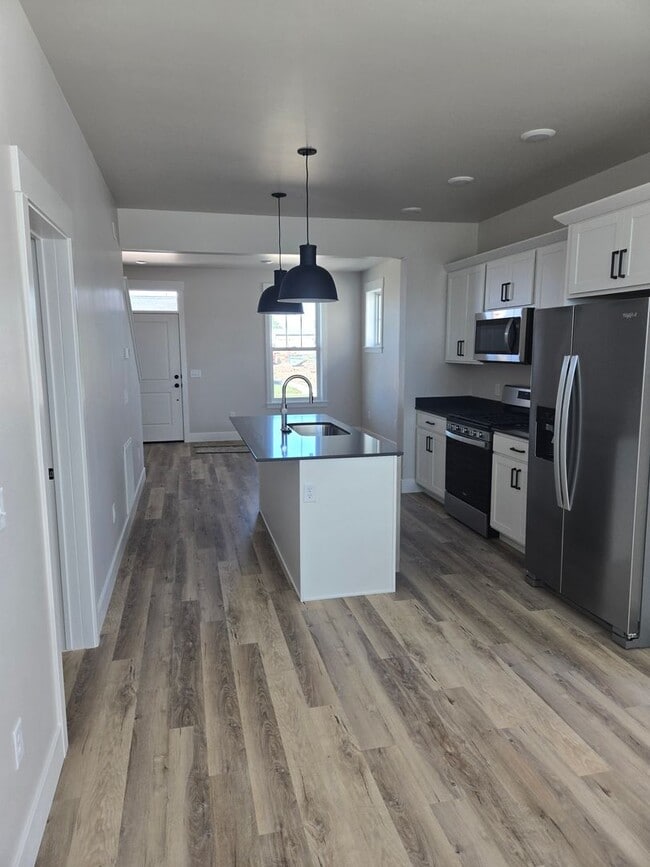 Building Photo - Brand new 2 bed 2 bath home in Annafeld su...