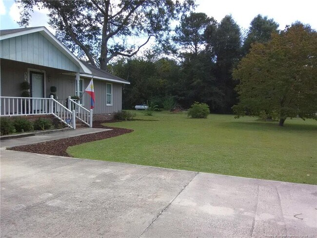 Building Photo - 9835 NC-210