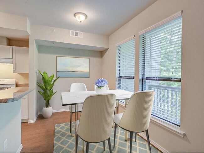 Building Photo - 3839 Dry Creek Dr