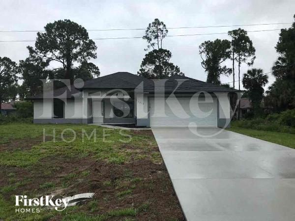 Building Photo - 3712 Kitty Hawk Dr