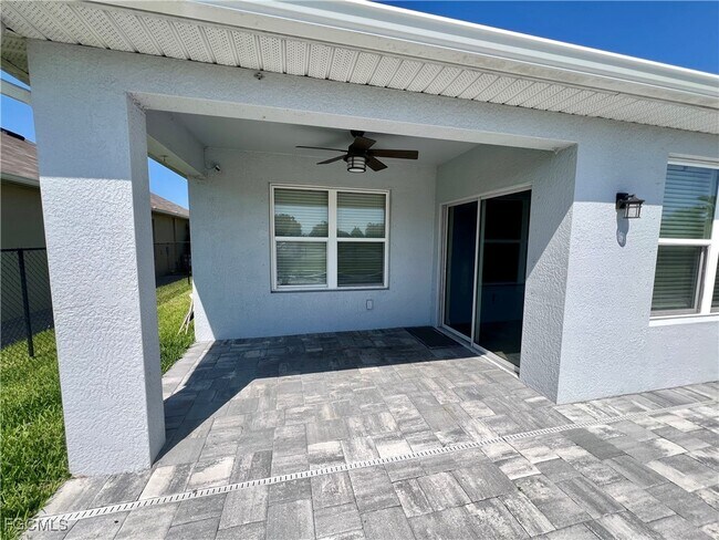 Building Photo - 10293 Silver Pond Lane