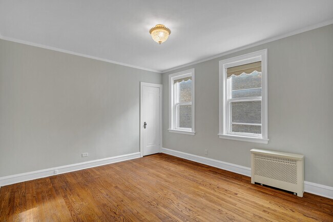 Building Photo - 5136 N Central Park Ave