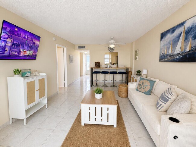 Foto del edificio - 1391 S Ocean Blvd